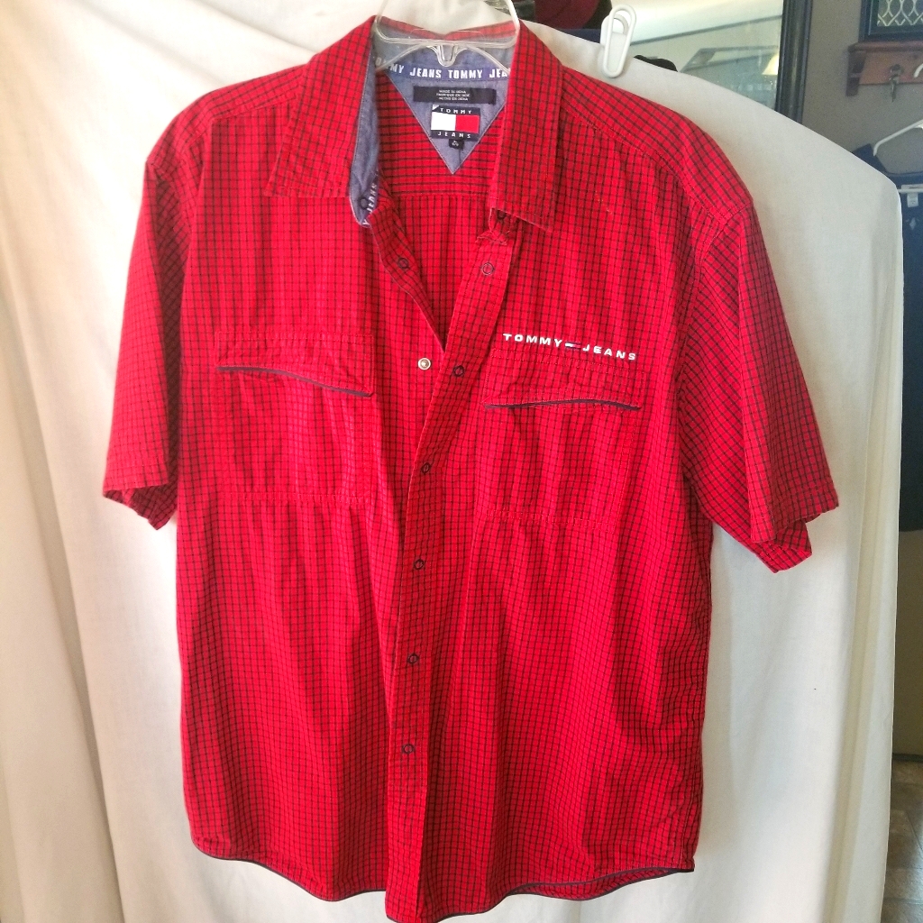 Men's Tommy Hilfiger Large Button-Up
